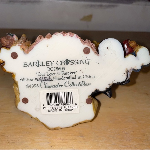 BARKLEY CROSSING OUR LOVE IS FUREVER CERAMIC - Picture 4 of 6